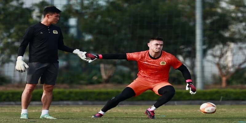 Anh em Lê Giang là những cầu thủ gốc Việt thi đấu ở châu Âu Anh em Lê Giang là những cầu thủ gốc Việt thi đấu ở châu Âu